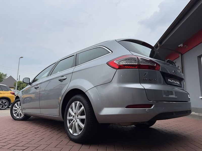 Ford Mondeo (2013) 1.6i EcoBoost Titanium Xenony - fotka 49 z 50