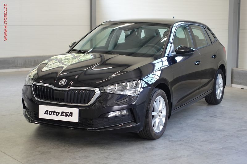 Škoda Scala (2020) 1.6TDi, Ambition, DSG - fotka 3 z 22