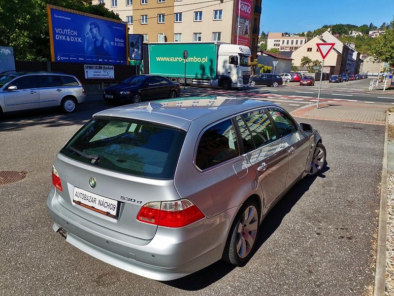 BMW Řada 5 (2005) 3.0d 160kw M57 Automat - fotka 25 z 27