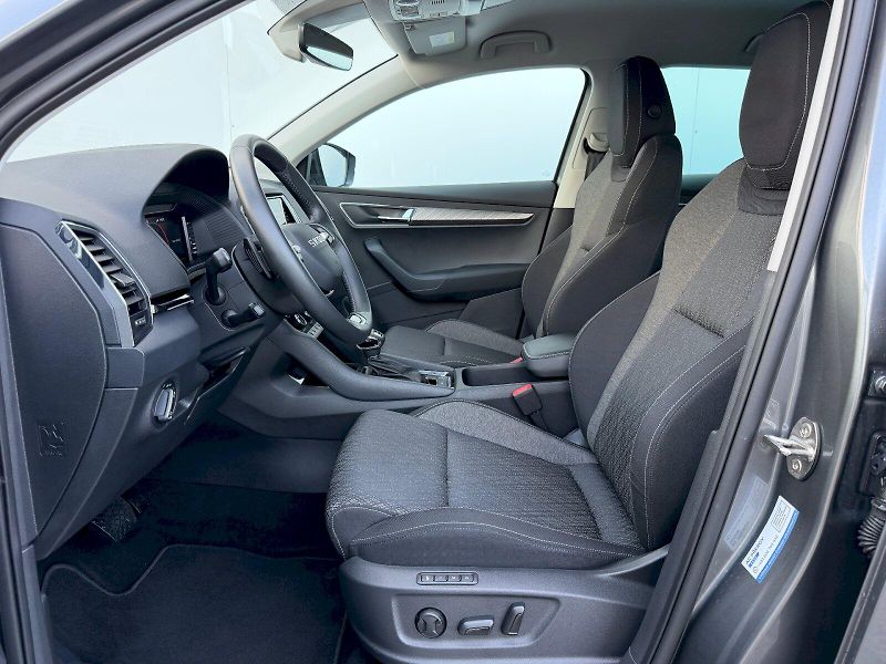 Škoda Karoq (2025) 2.0 TDI 110kW 4x4 DSG Top Sele - fotka 5 z 35