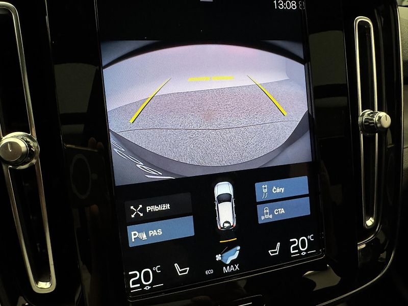 Volvo XC40 T5 RECHARGE CZ - fotka 47 z 48