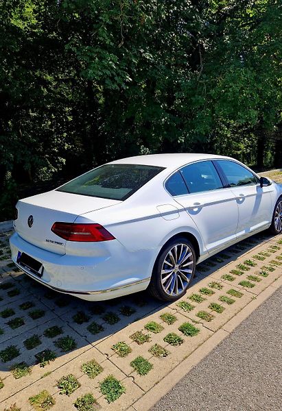 Volkswagen Passat (2016) B8 2.0TDi Highline 140kW - fotka 6 z 19