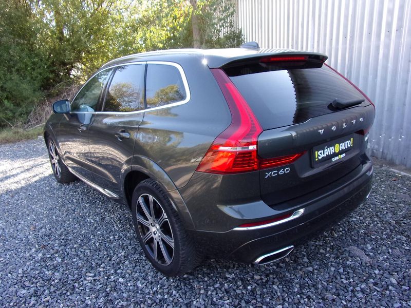 Volvo XC60 2.0D AWD 140kW INSCRIPTION TOP - fotka 7 z 28