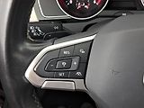 Volkswagen Passat (2022) Elegance 2.0 TDI - náhled 17