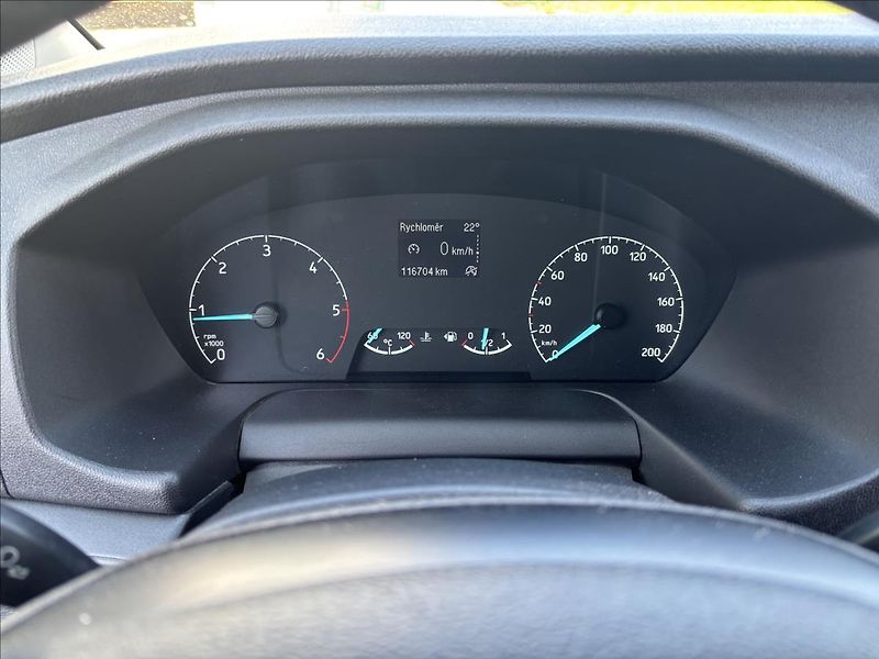 Ford Transit Custom 2,0 EcoBlue 79kW KombiVan L1 - fotka 20 z 32