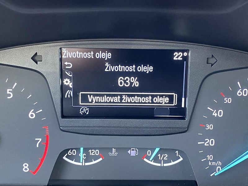 Ford Focus 1,0 EcoBoost 92 kW - fotka 10 z 25