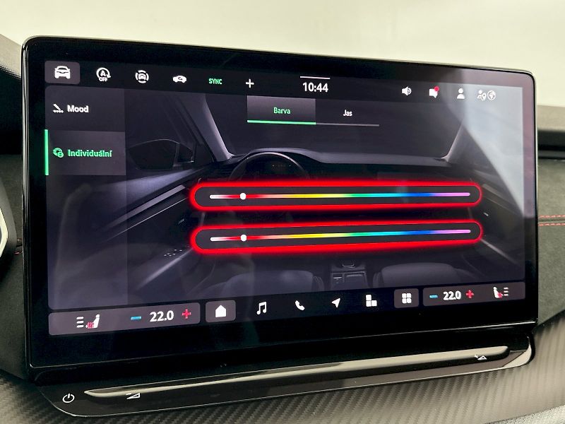 Škoda Octavia (2025) Combi DSG 2.0TSI 195kW RS - fotka 21 z 38