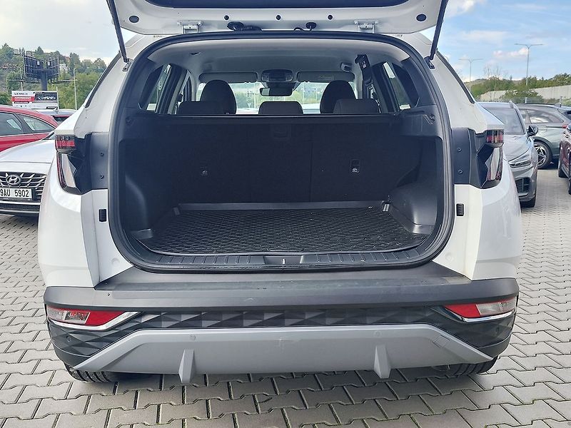 Hyundai Tucson 1.6 T-GDI/110kW Freedom Navi - fotka 9 z 37