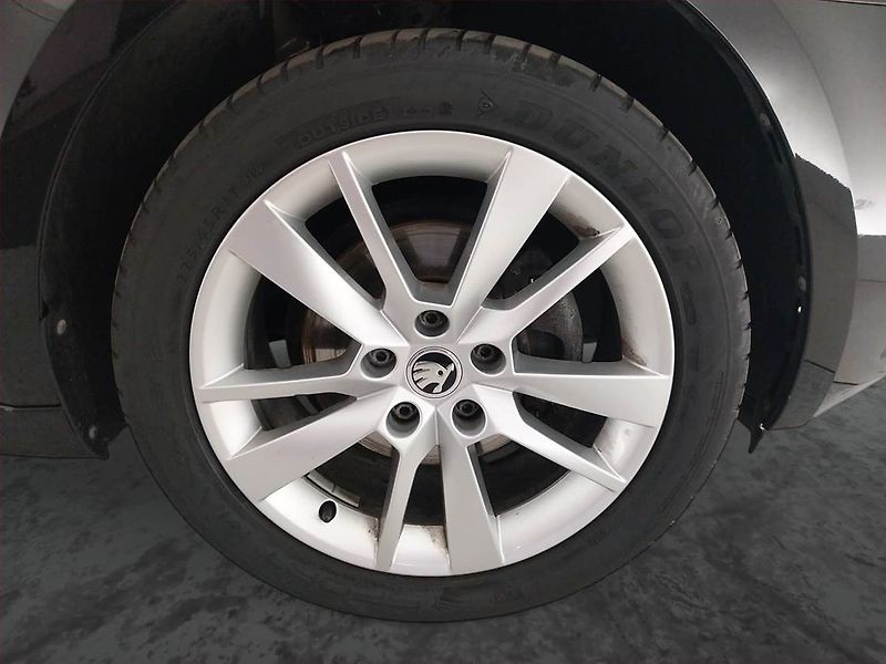 Škoda Octavia (2018) Style 1.4 TSI, Serv.kniha - fotka 15 z 20