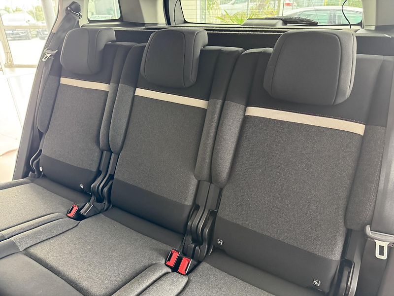 Citroën C5 Aircross 1,5BlueHDi 130 AT8*Panor*Tažné - fotka 15 z 38