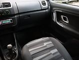 Škoda Fabia (2009) Ambition 1.2 12V, po STK - náhled 8