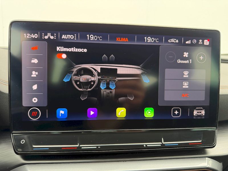 Cupra Formentor (2023) 1.5 TSI 110kW - fotka 24 z 35
