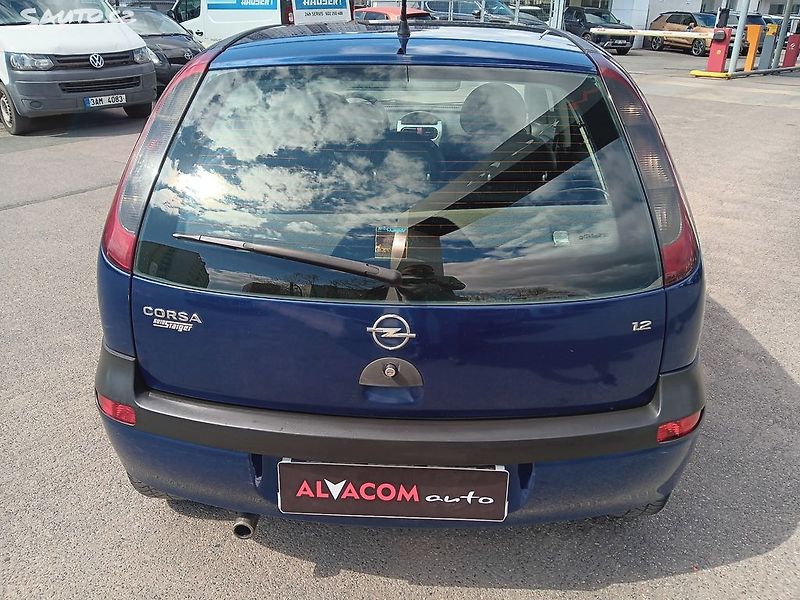 Opel Corsa 1.2 - fotka 7 z 23