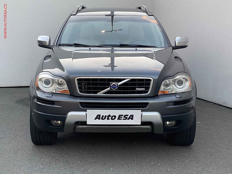 Volvo XC90 (2009) 2.4 D5 4X4 7míst, 2.maj,ČR - fotka 2 z 18