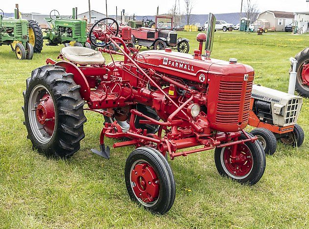 Traktor Farmall Super A., zdroj: Wikimedia Commons, Acroterion, CC BY-SA 4.0