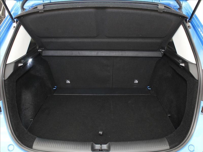 MG ZS 1,5 Hybrid+ Exclusive 20tkm.ČR - fotka 26 z 27