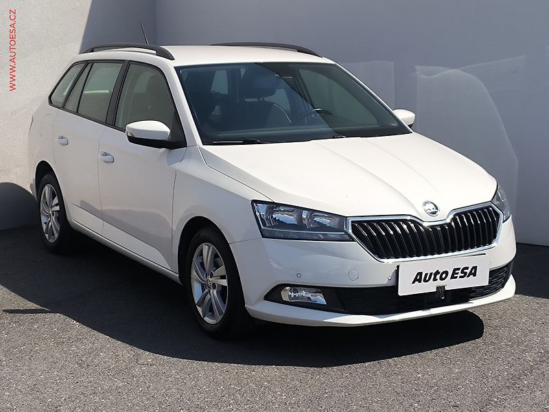 Škoda Fabia (2021) 1.0 TSi, 1.maj,ČR, AC, park - fotografie inzerátu