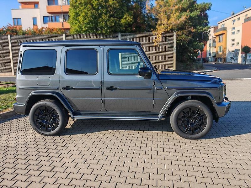 Mercedes-Benz Třídy G G 450d 4M AMG REZERVACE - fotka 2 z 32