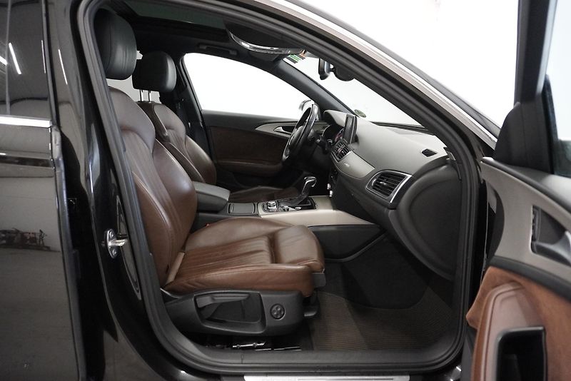 Audi A6  3.0 TDI QUATTRO AUT - fotka 33 z 45