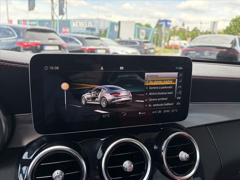 Mercedes-Benz Třídy C AMG C 63 S coupe - fotka 14 z 27