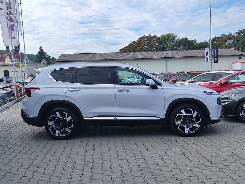 Hyundai Santa Fe 2.2 CRDI/148kW STL PRM PNM DCT - fotka 4 z 44