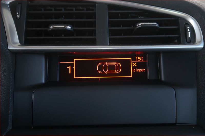 Citroën C4 (2012) 1.6 HDi, Serv.kniha, Tempomat - fotka 16 z 19
