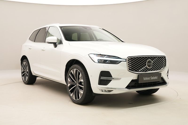Volvo XC60 B5 AWD BRIGHT ULTRA AUT CZ - fotka 15 z 64