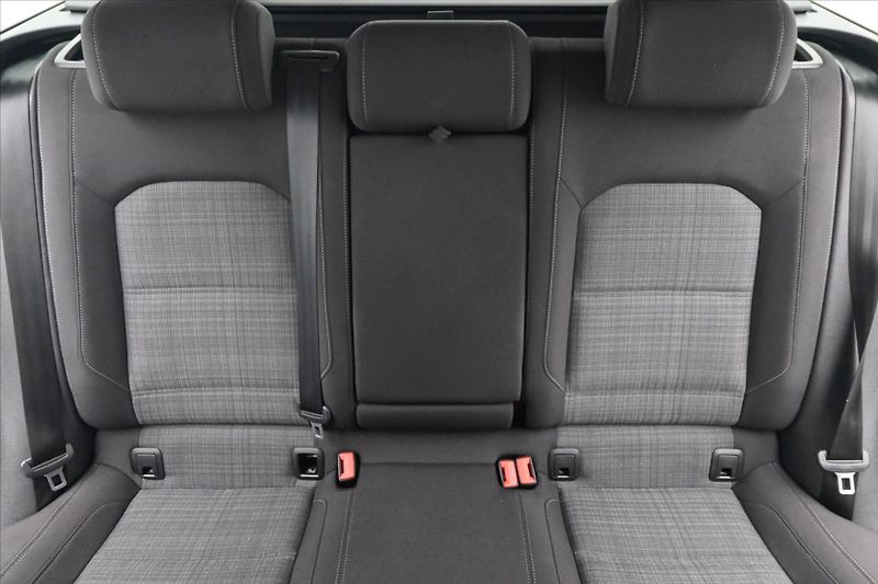Volkswagen Passat 2,0 TDI 110kW Business Záruka - fotka 28 z 32