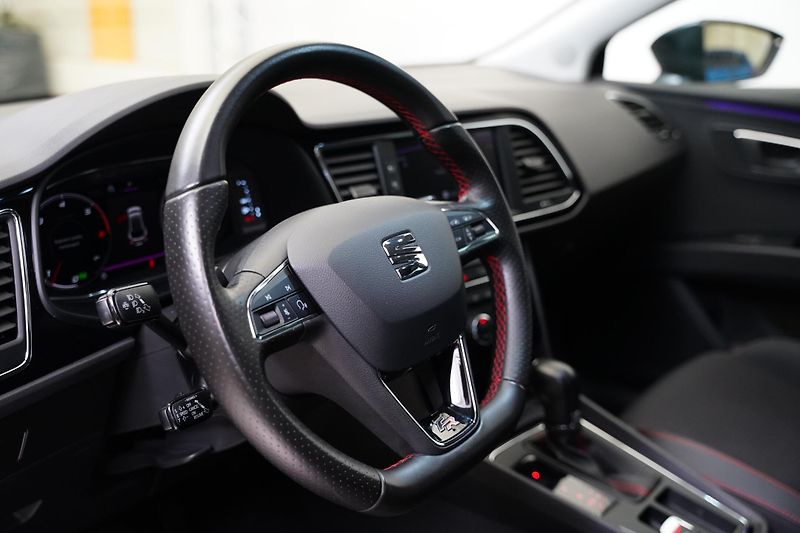 Seat Leon - fotka 14 z 27