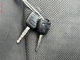 Toyota Avensis (2003) 1.8i, AC, TZ - náhled 17