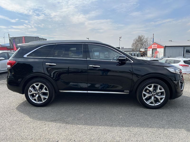 Kia Sorento 2.2CRDi REBEL 4x4 KŮŽE 7MÍST - fotka 8 z 52