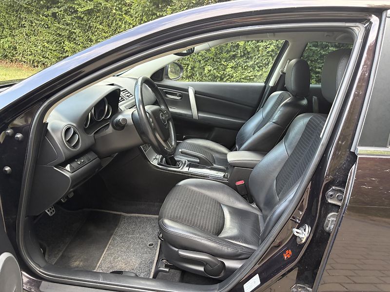 Mazda 6 2.5 Dynamic - fotka 19 z 31