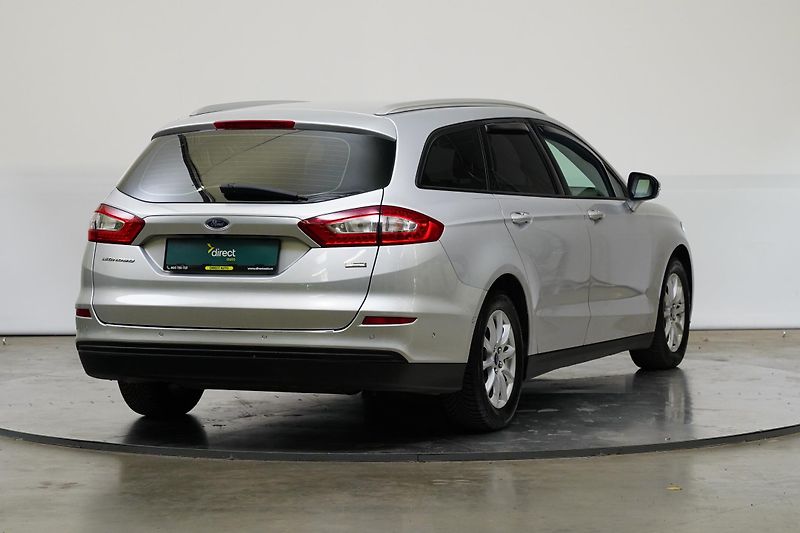 Ford Mondeo - fotka 2 z 26