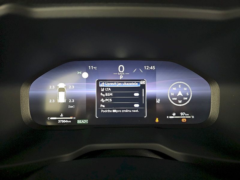 Toyota RAV4 (2025) 2.5HEV 222k 4x4 GR SPORT - fotka 10 z 31