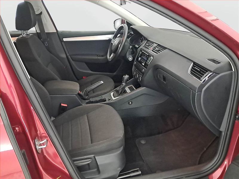 Škoda Octavia (2016) 1.4 TSI, Automat, Serv.kniha - fotka 9 z 18