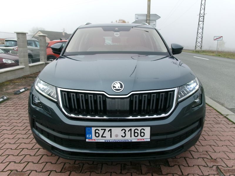Škoda Kodiaq (2018) 2,0TSI 4x4 DSG NAVI ALU ČR - fotka 4 z 55
