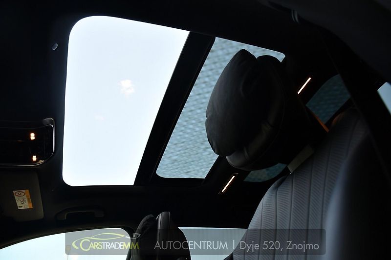 Mercedes-Benz EQS 450 AMG 4MATIC - fotka 52 z 64