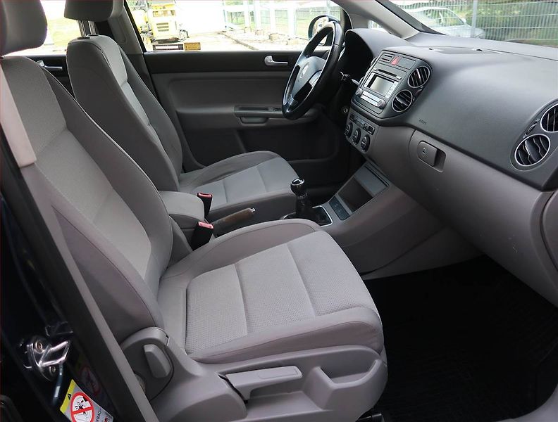 Volkswagen Golf Plus (2007) Comfortline 1.4 TSI, nová STK - fotka 9 z 16