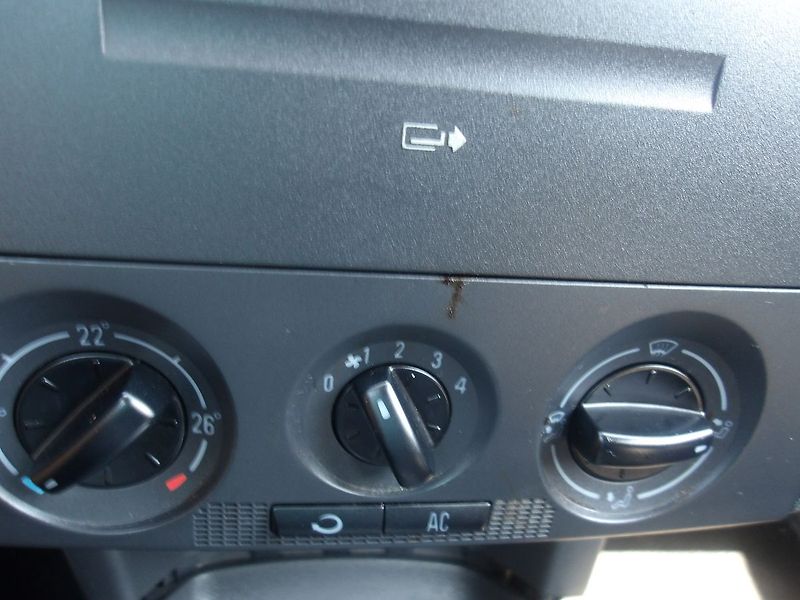 Škoda Fabia 1,4i AUTOMAT !!! KLIMA,PARKSEN - fotka 26 z 26