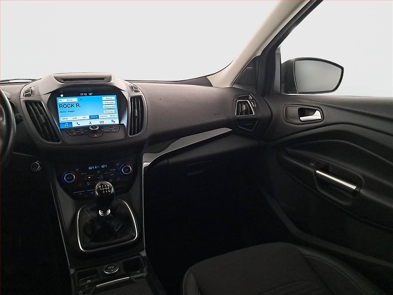 Ford Kuga (2018) 2.0 TDCi, Serv.kniha, Navi - fotka 7 z 20
