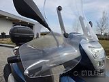 Piaggio Beverly 400 (2022) - náhled 12