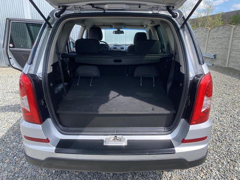 SsangYong Rexton 2.0CD-i 4x4 7M MAN 155PS 170KM - fotka 112 z 151