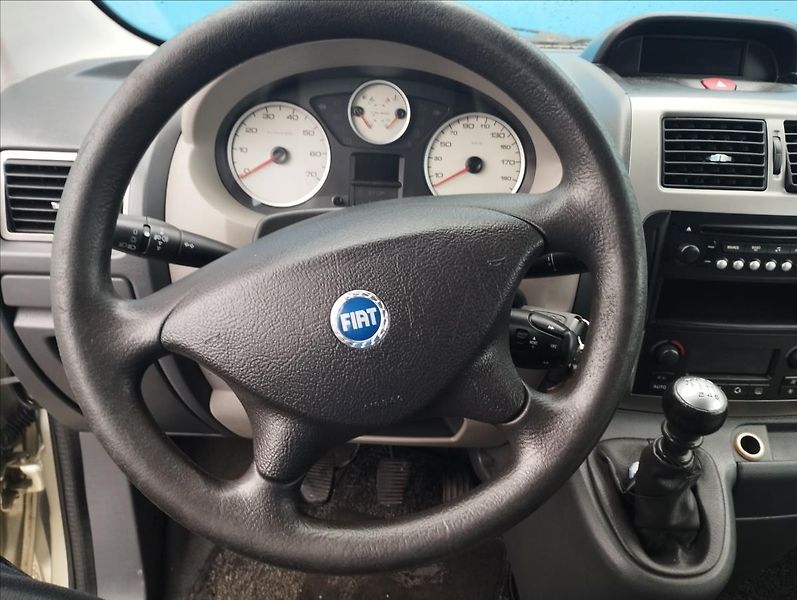 Fiat Scudo 2,0 100KW - fotka 16 z 16