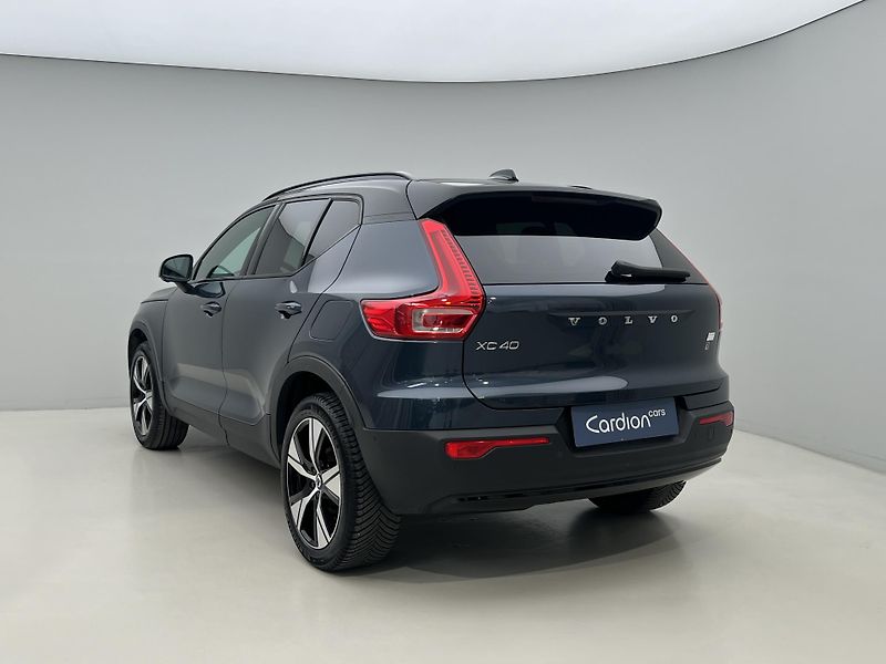 Volvo XC40 RECHARGE PRO AUT - fotka 10 z 44