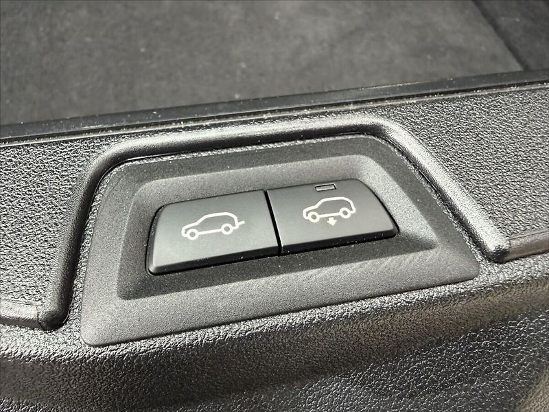 BMW X5 3,0 30d xDrive - fotka 32 z 36