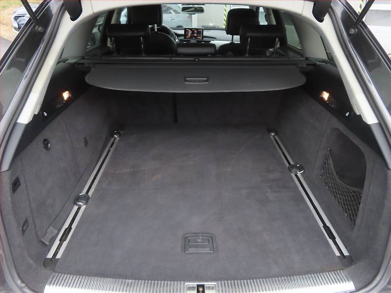 Audi A6 (2012) 2.0 TDI, Automat, Serv.kniha - fotka 14 z 23