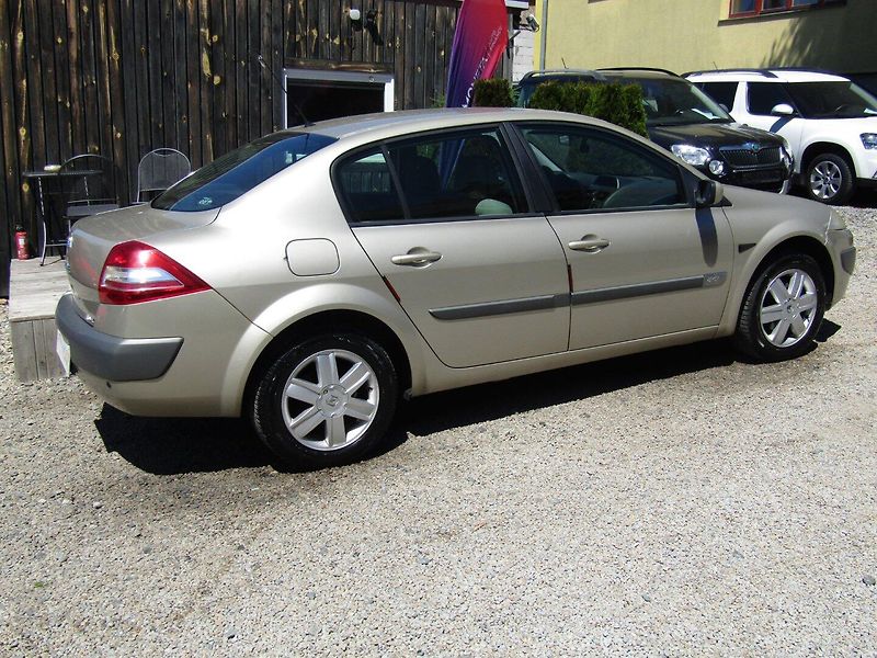 Renault Mégane (2006) 1.5 DCi 78kW CZ PŮVOD - fotka 10 z 37
