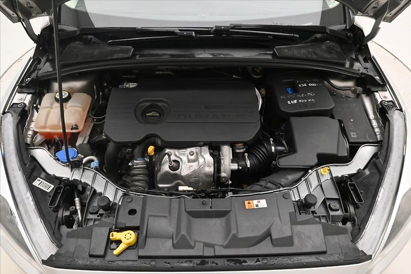 Ford Focus 1,5 TDCi 88 kW - fotka 9 z 28