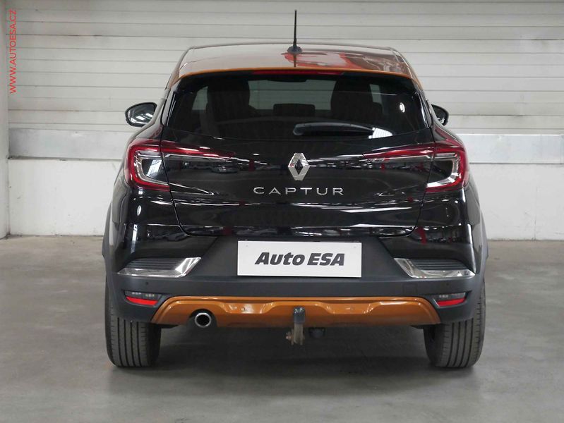 Renault Captur (2020) 1.5 dCi, 1.maj,ČR, AT, navi - fotka 5 z 23
