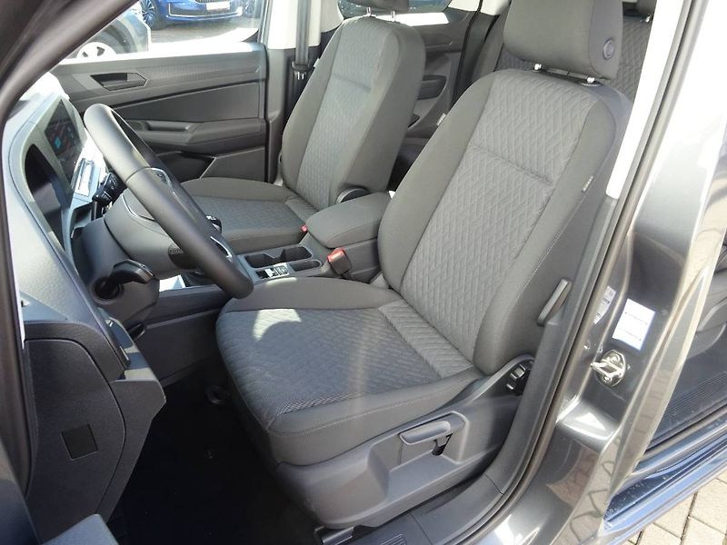 Volkswagen Caddy (2026) Life 2,0 TDI 4MOT - fotka 6 z 23